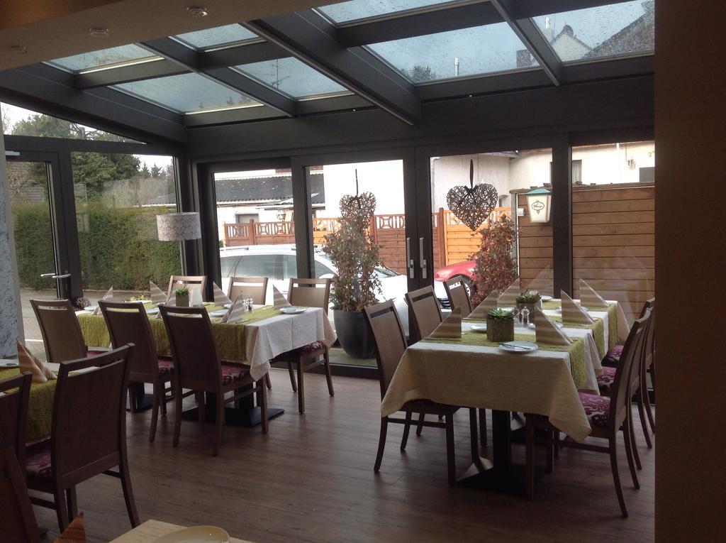 Hotel Restaurant Haus Odendahl Köln Eksteriør billede