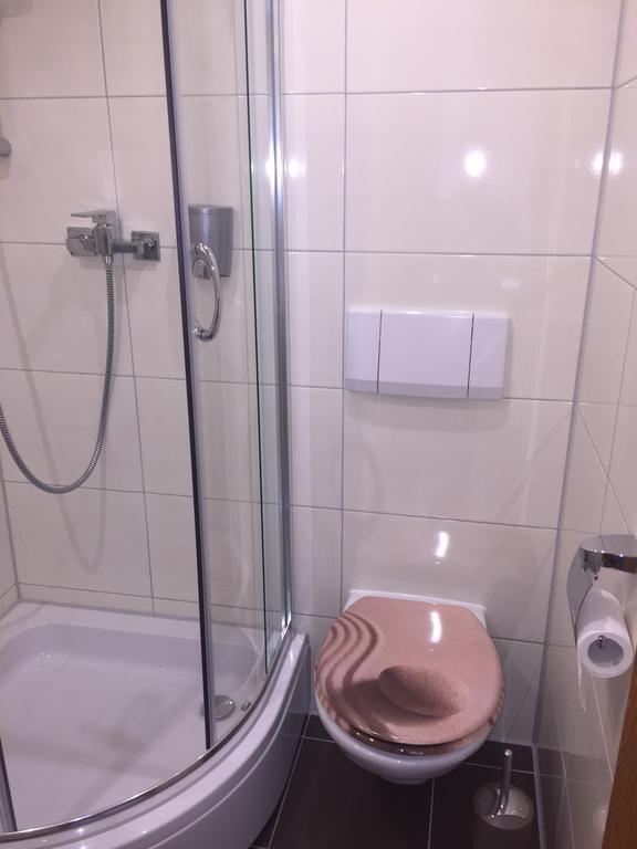 Hotel Restaurant Haus Odendahl Köln Eksteriør billede